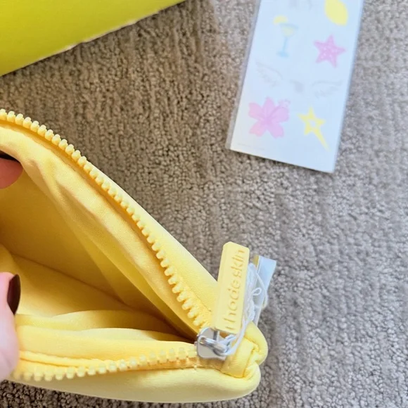 Limited Edition Yellow Rhode Summer Bubble Bag - Picture 4 of 6